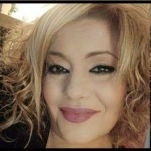 Meet your Posher, Rose